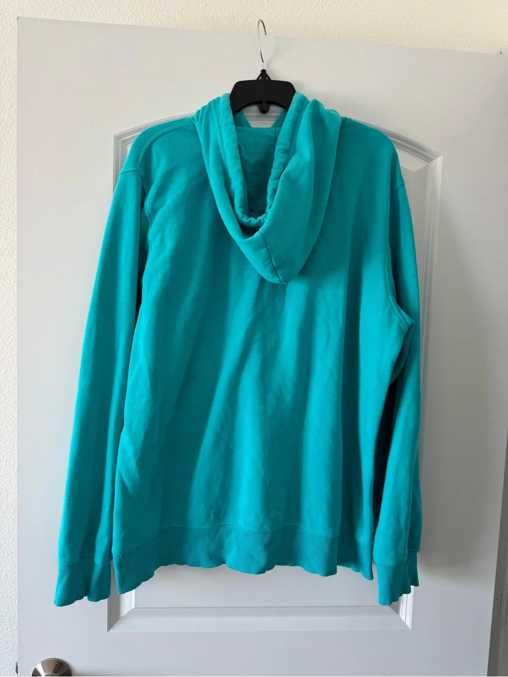 THE NORTHFACE HOODIE SIZE XL
